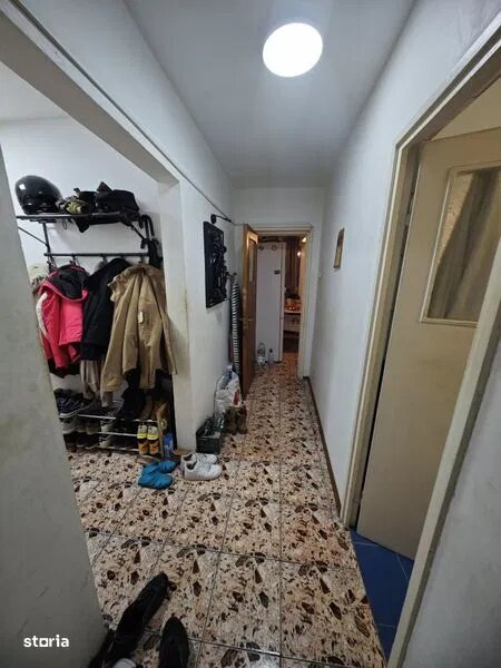 Berceni, Turnu Magurele, vand apartament 2 camere cf. I dec.,